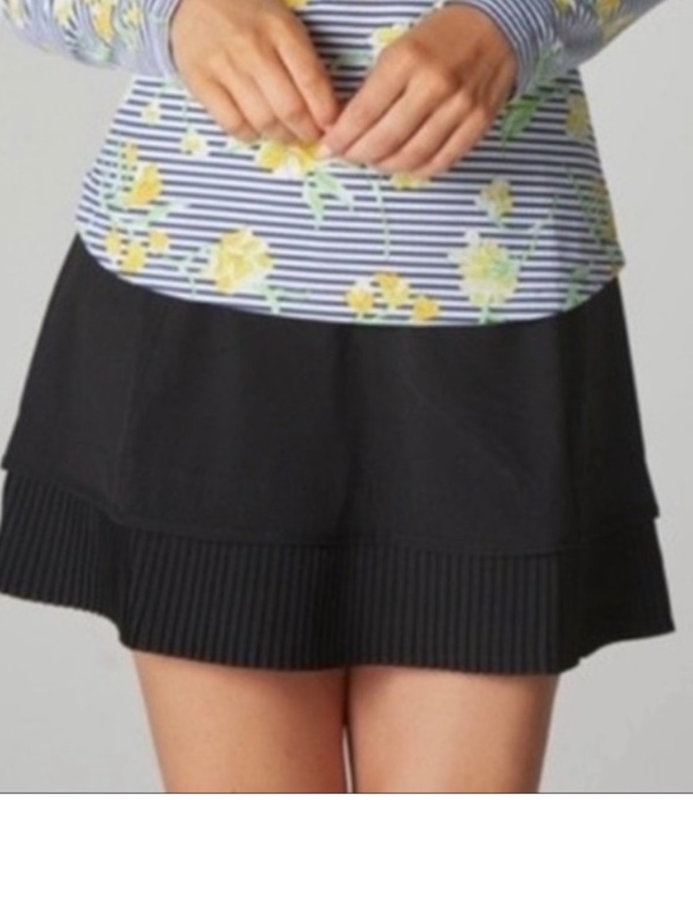 IBKUL Black Crystal Pleat Skirt Skort Tennis Golf size Small